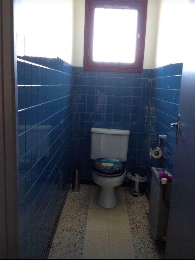 Appartement Tout Confort Avec Parking Fermé Arlés Exterior foto